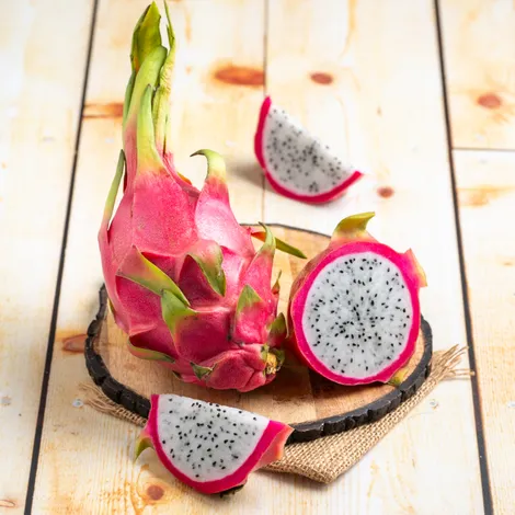 Dragon Fruit - Net Qty: 1 pc